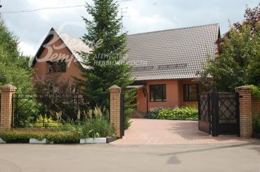 Дом с мебелью в поселке Лесная поляна